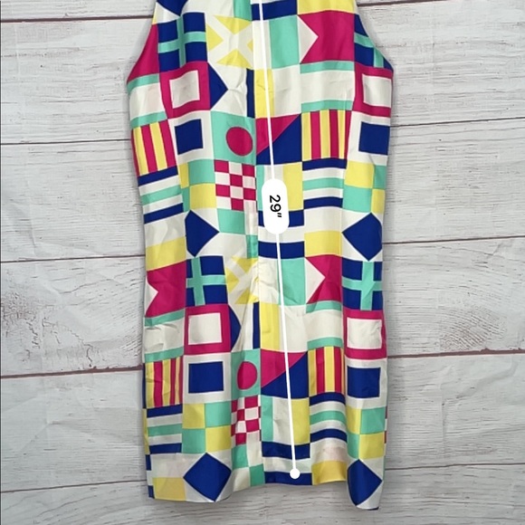 Vineyard vines nautical flag dress size 4. - Picture 8 of 10